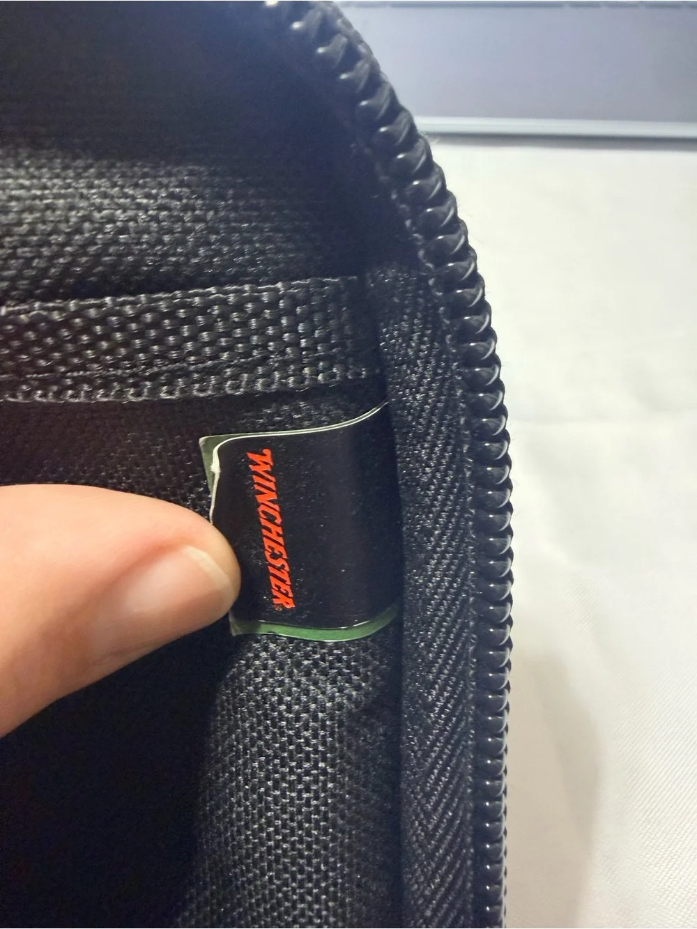 Winchester Zippered Single Handgun Case
